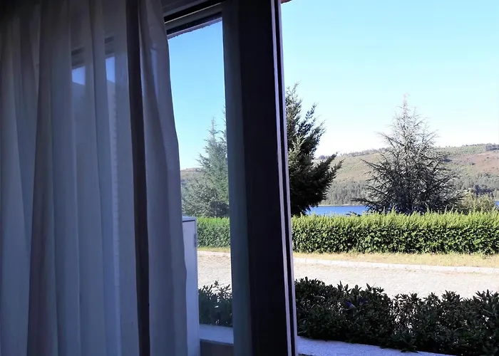 Casa Da Barragem * Venda Nova (Villa Real)